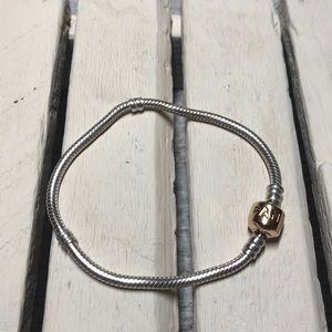 Pandora 14k gold clasp bracelet